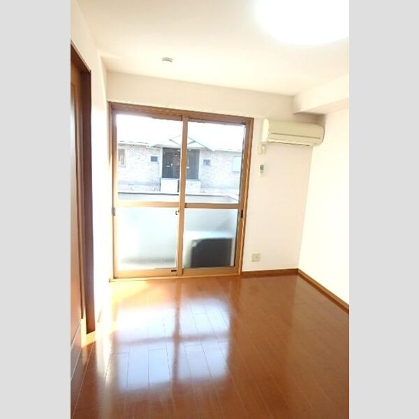 居室・リビング (DK9帖)