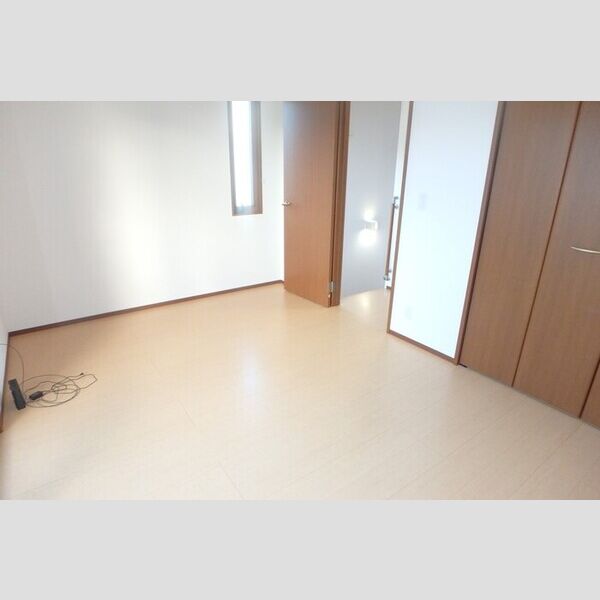 その他 (洋室6.7帖)