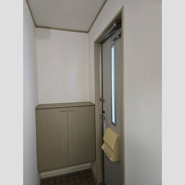 玄関 (玄関)