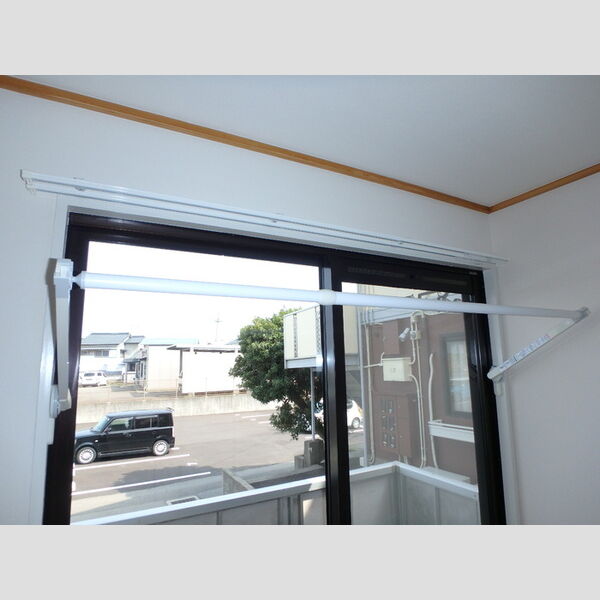 その他 (室内物干し)