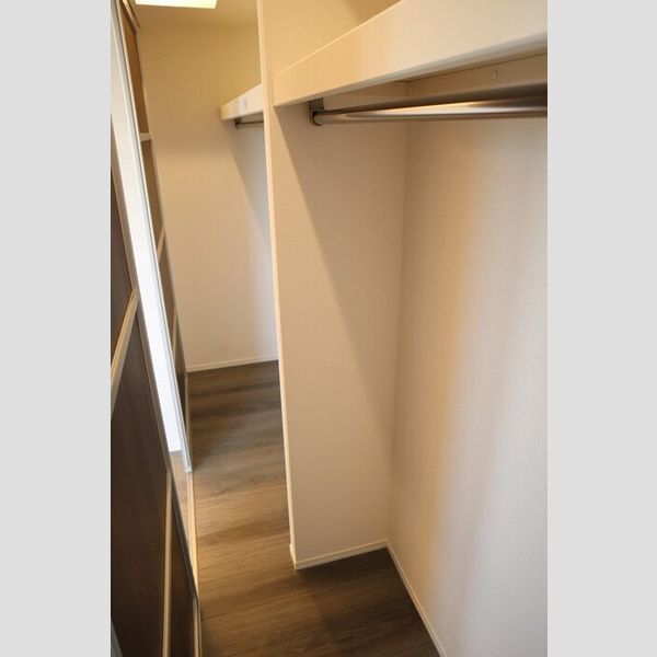 収納 (ウォークインクローゼット)
