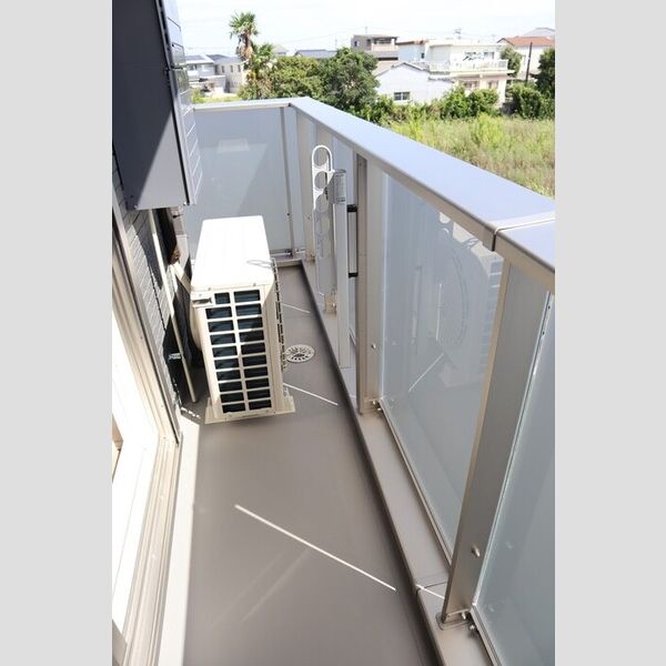 バルコニー・ベランダ (バルコニー)