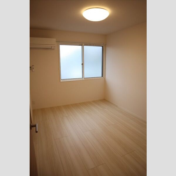 居室・リビング (西側洋室6帖)