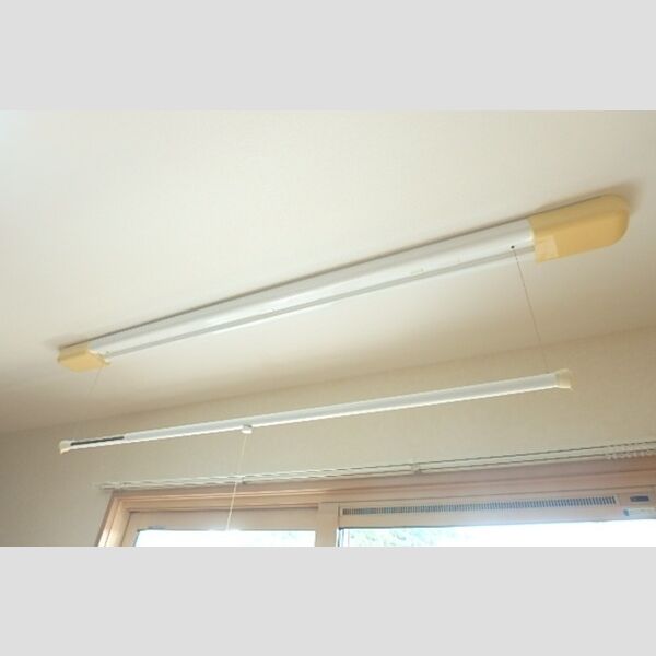 その他 (室内物干し)