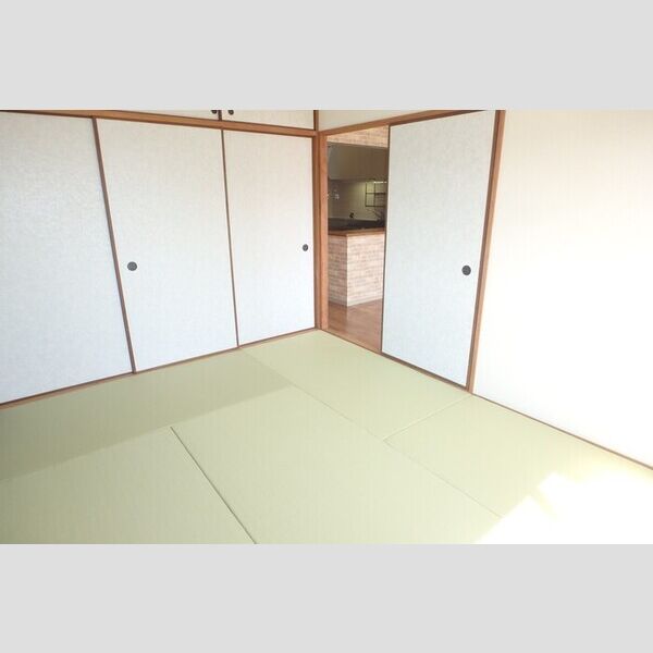 その他 (和室6帖)