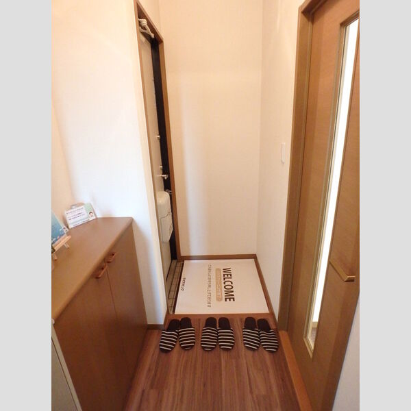 玄関 (玄関)