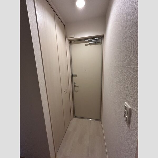 玄関 (玄関)