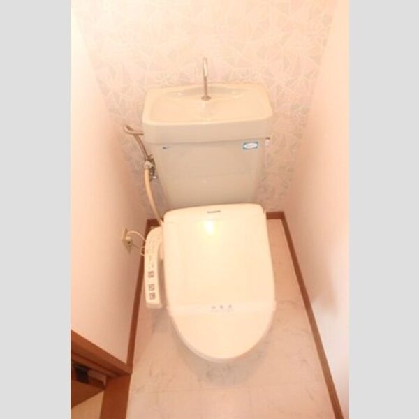 トイレ (温水洗浄暖房便座)