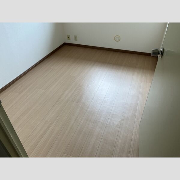 その他 (洋室4帖)