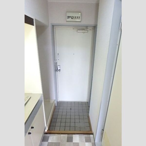 玄関 (玄関)
