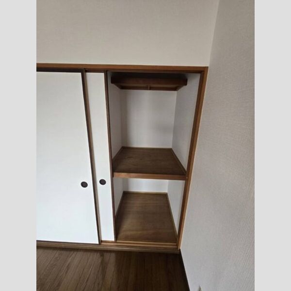 収納 (物入)