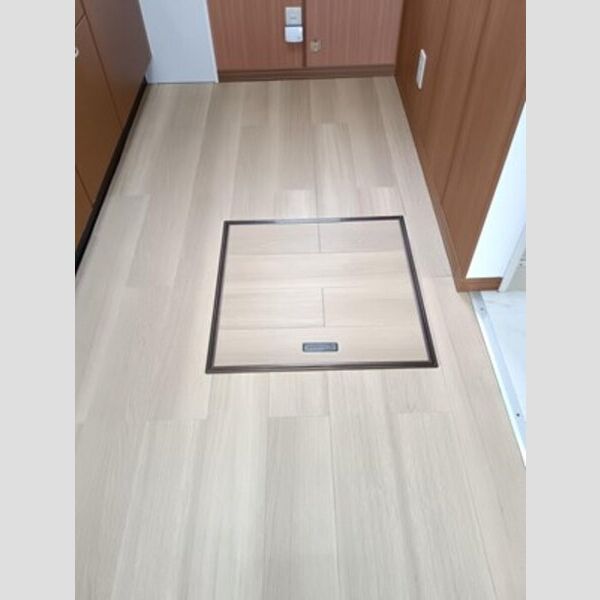 収納 (床下収納)