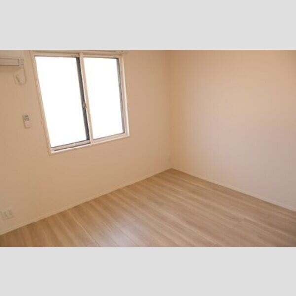 その他 (北東洋室5.3帖)