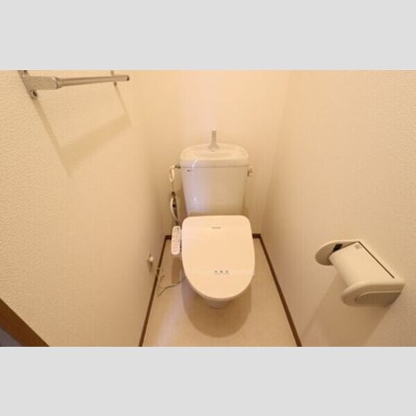 トイレ (温水洗浄暖房便座)