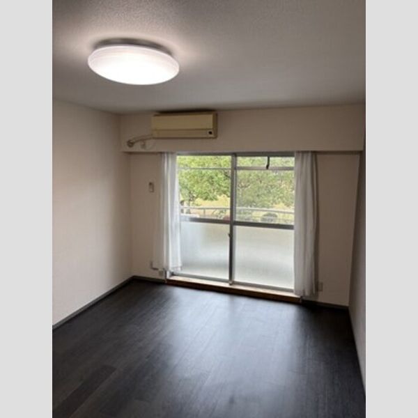 居室・リビング (洋室8帖)