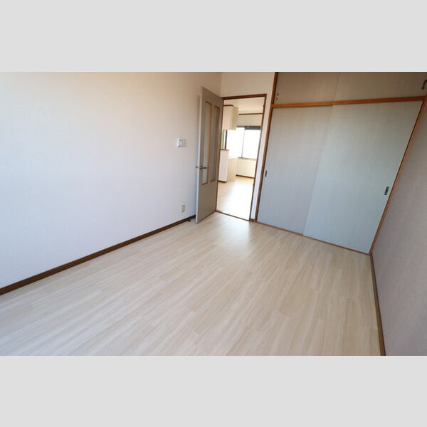 その他 (洋室6帖)