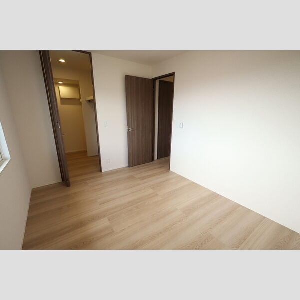 その他 (洋室6.1帖)