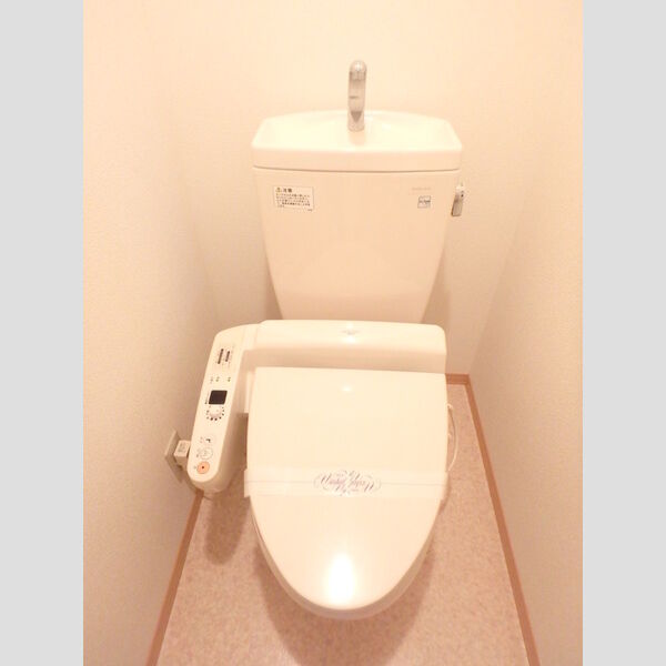 トイレ (温水洗浄暖房便座)