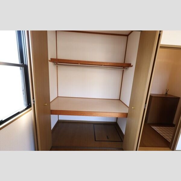 収納 (クローゼット)