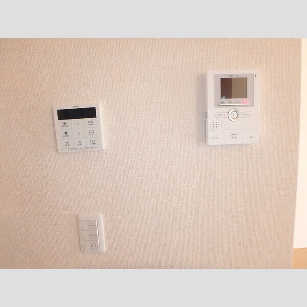 その他設備 (TVインターホン)