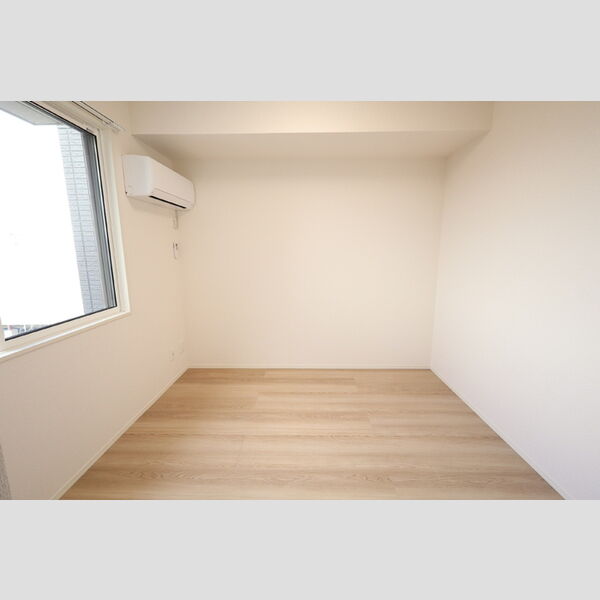 その他 (洋室5帖)