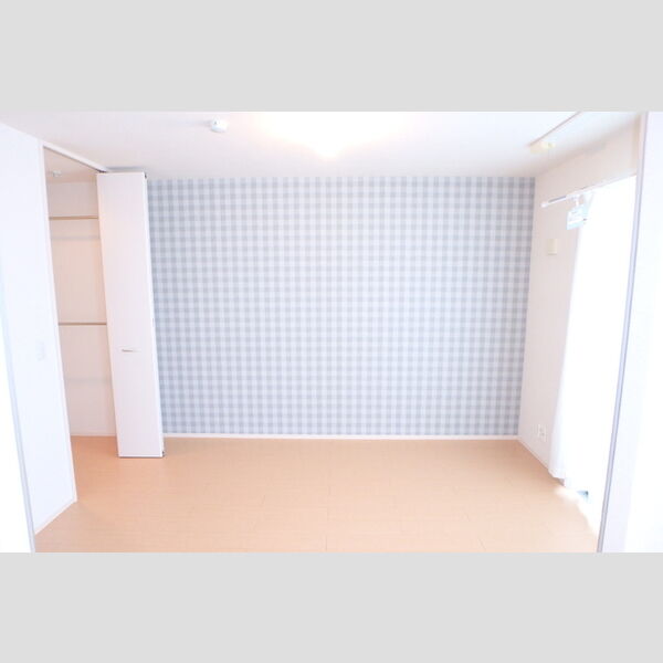 その他 (東側洋室)