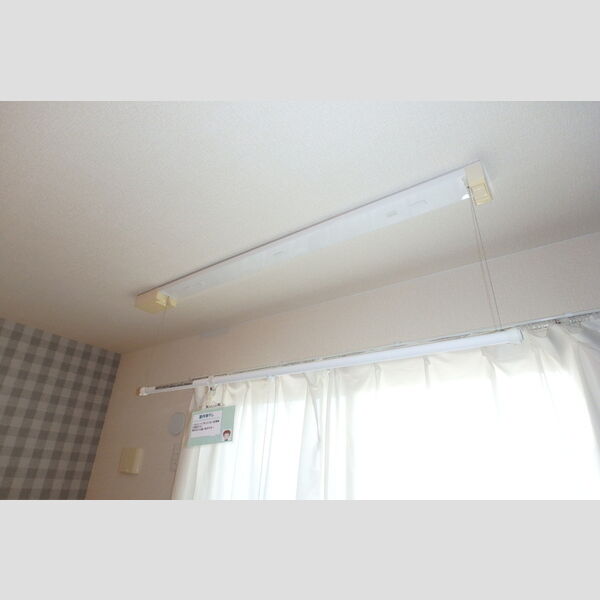 その他 (室内物干し)