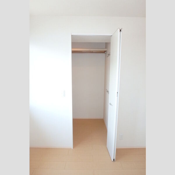 収納 (ウォークインクローゼット)