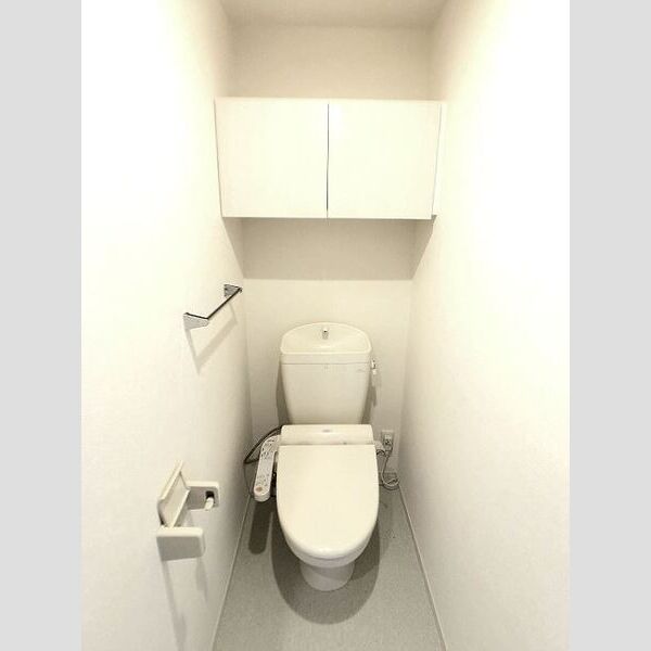 トイレ (温水洗浄暖房便座)