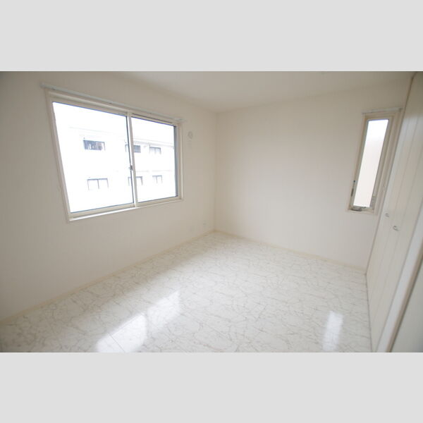 その他 (洋室6.1帖)