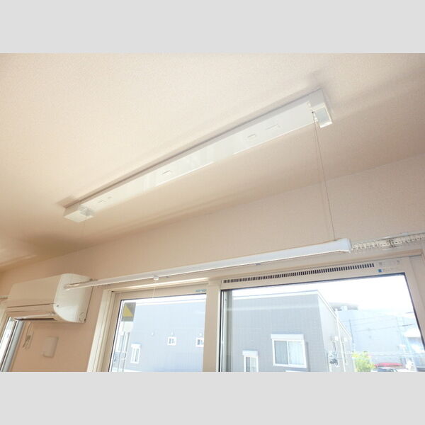 その他 (室内物干し)