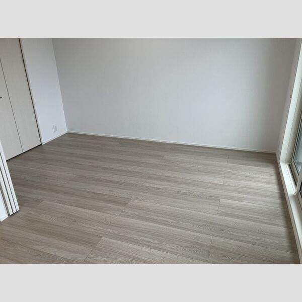 その他 (洋室5.8帖)