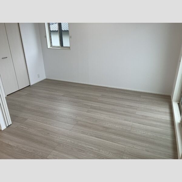 その他 (洋室5.8帖)