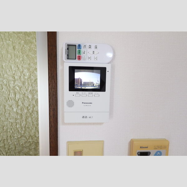 その他設備 (モニター付きインターホン)