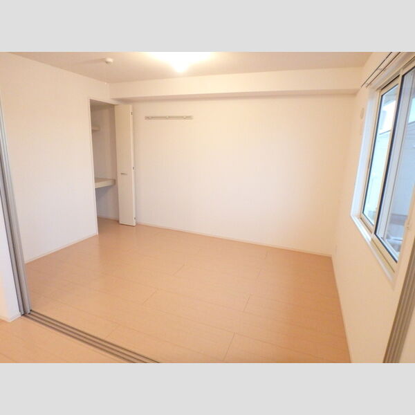 その他 (洋室6帖)