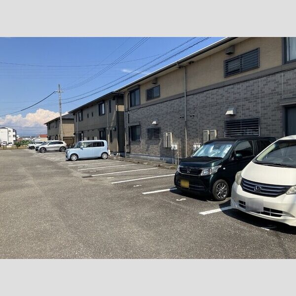 駐車場 (駐車場)