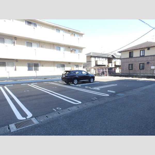 駐車場 (駐車場)