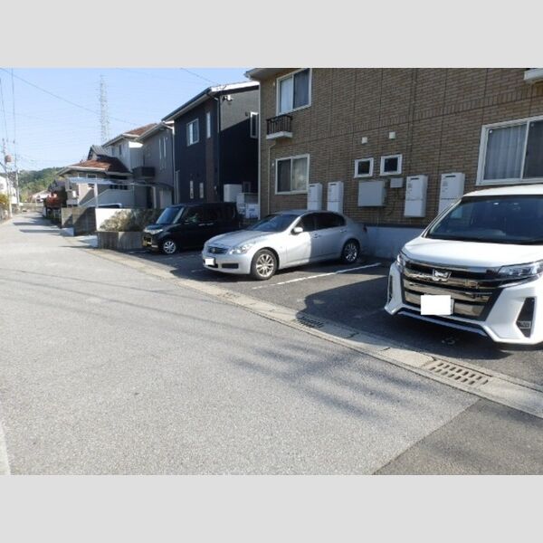 駐車場 (駐車場)
