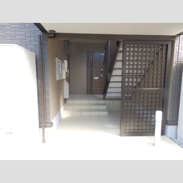 エントランス (エントランス)