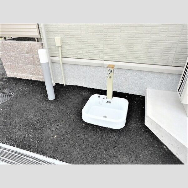 現地周辺 (立水栓)