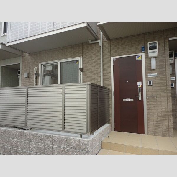 エントランス (エントランス)