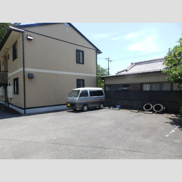 駐車場 (駐車場)