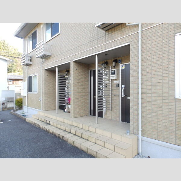 エントランス (エントランス)