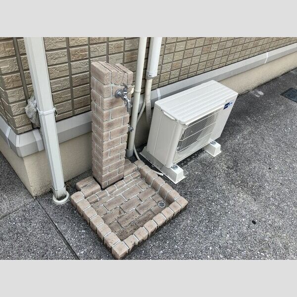 現地周辺 (ペット足洗い場)
