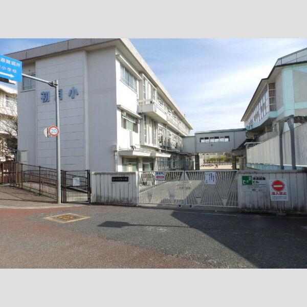 現地周辺 (初月小学校)