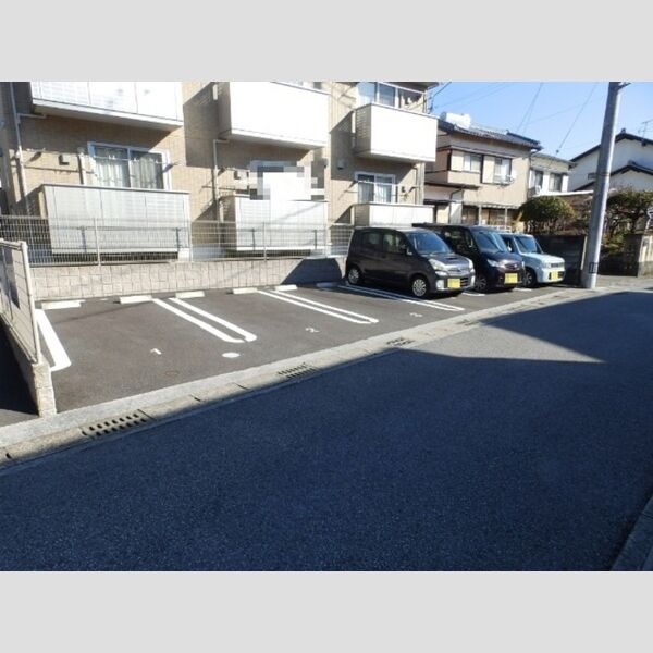 駐車場 (駐車場)