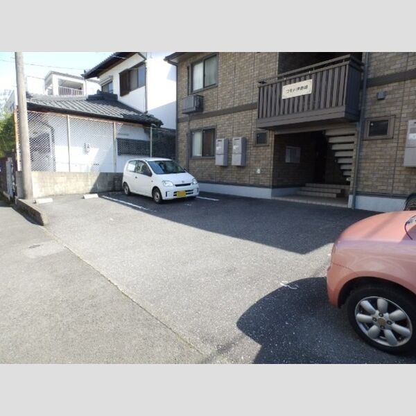 駐車場 (駐車場)