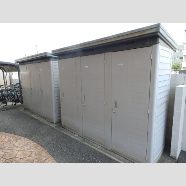 現地周辺 (専用物置)