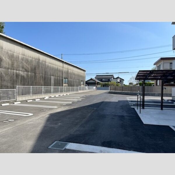 駐車場 (駐車場)