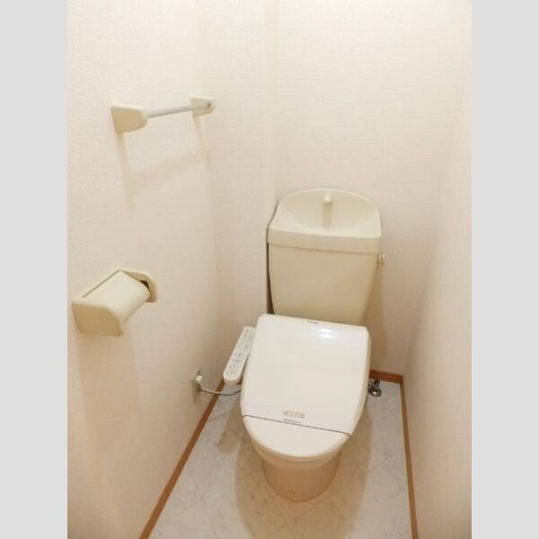 トイレ (トイレ(温水洗浄暖房便座))